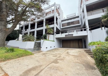 Departamento en venta-Con vista plena al Mar-Pinamar