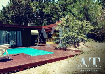 Mar de las Pampas: Gran Residencia de 5 Ambientes con Pileta y Quincho